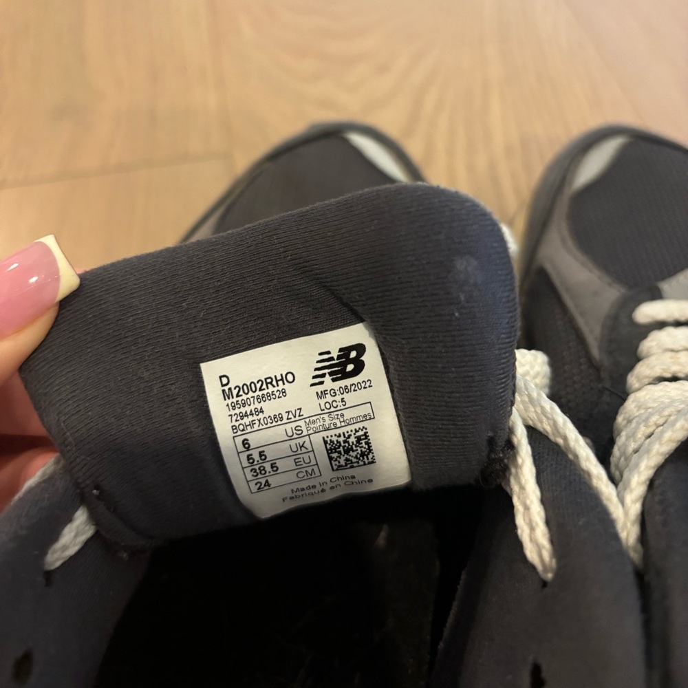 New Balance 2002R - Picture 4 of 6